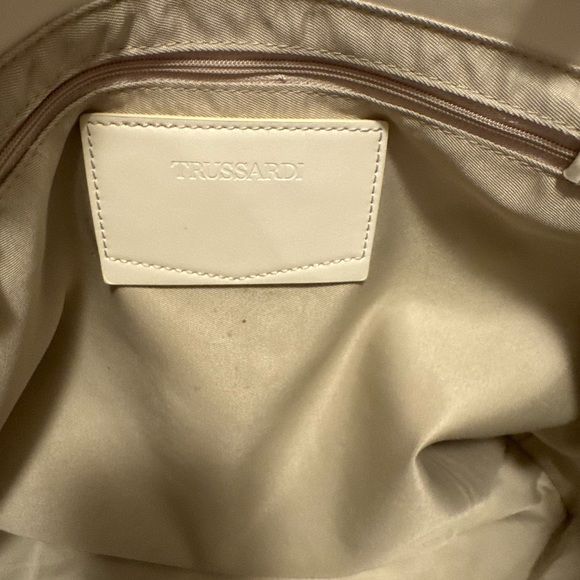 Trussardi Cream Leather Tote Bag - Picture 4 of 5